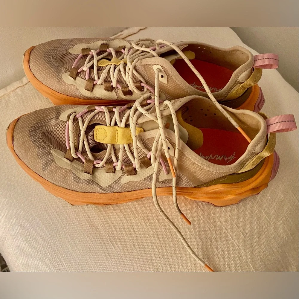 Free People X Sorel , Women's Kinetic Breakthru Tech Sneakers - Picture 3 of 7
